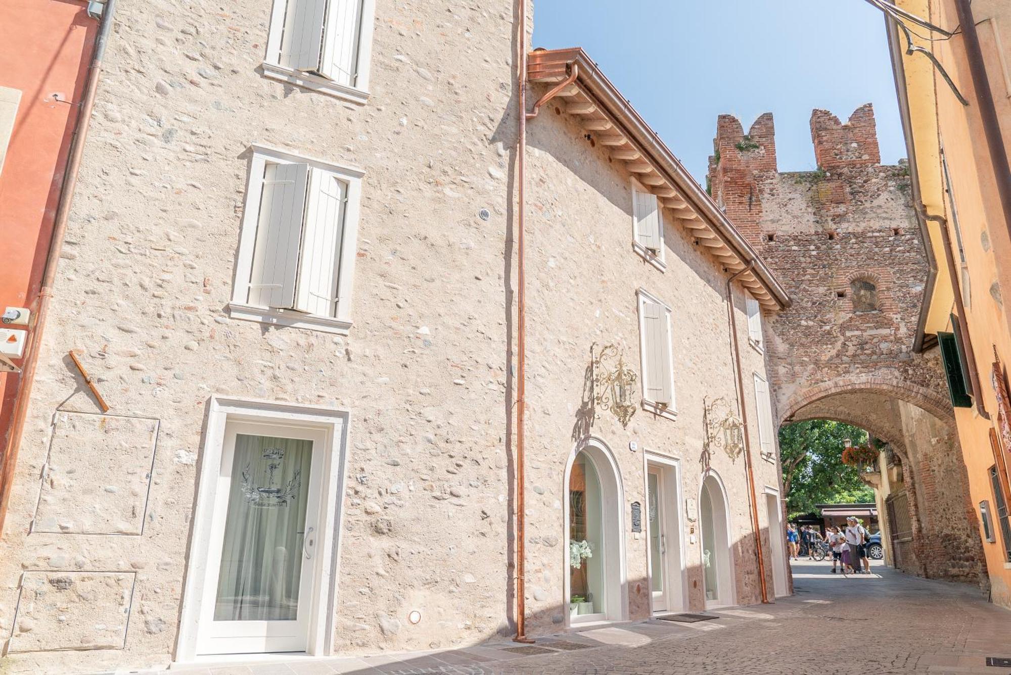 Regia Rosetta - Royal Rooms Borghetto Valeggio sul Mincio Exterior photo